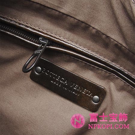 ボッテガヴェネタ/BOTTEGA VENETA/トラベルポーチ/ウッドブラウン244706 v0411 2512